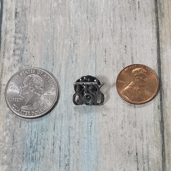 Tiffany & Company Sterling TRY GOD Pin. - Picture 6 of 9